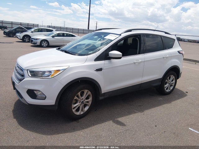 1FMCU9GD8JUA75758 Ford ESCAPE SE