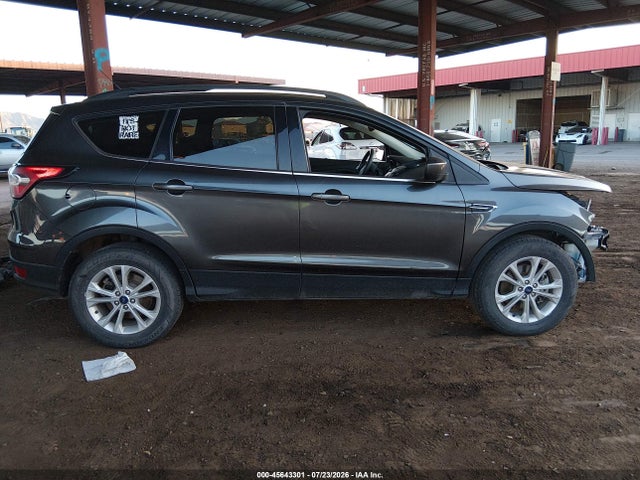 Ford ESCAPE SE 2018 1FMCU9GDXJUD29745 Image 14