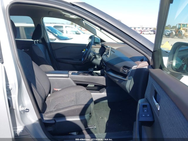5N1BT3BA0PC787298 Nissan Rogue Sv Fwd