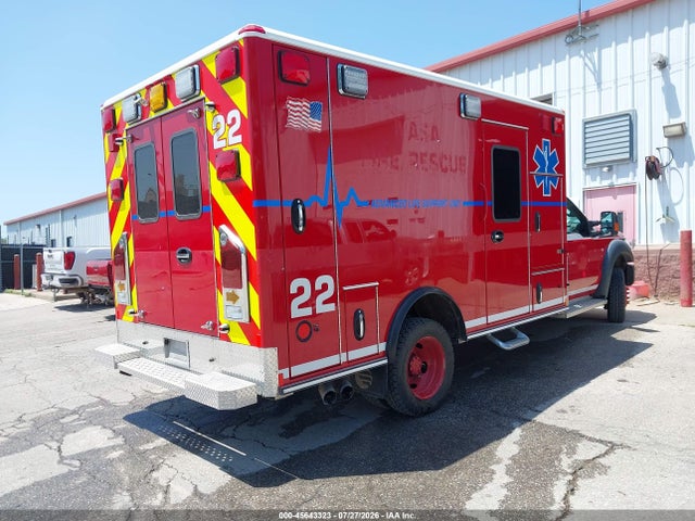 Ford F-450 Chassis Xlt 2016 1FDUF4GT4GEC75998 Image 4