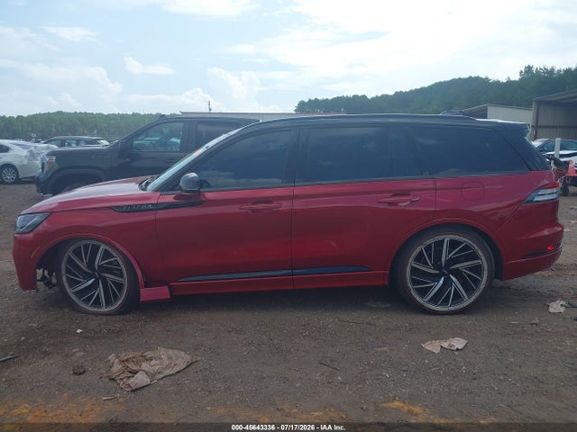Lincoln Aviator Black Label 2025 5LM5J9XC1SGL02164 Image 14