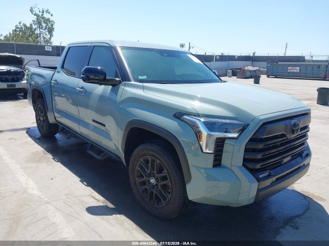 Toyota Tundra Limited Crewmax 5.5' Bed 2026 5TFWA5DB2TX358938 головне зображення
