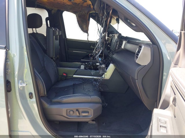 Aukcja sprzedaży 2026 Toyota Tundra Limited Crewmax 5.5' Bed, vin: 5TFWA5DB2TX358938, numer aukcji: 45643340