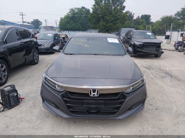 2018 Honda Accord Sport 2.0t მანქანა იყიდება აუქციონზე, vin: 1HGCV2F3XJA039090, აუქციონის ნომერი: 45643352