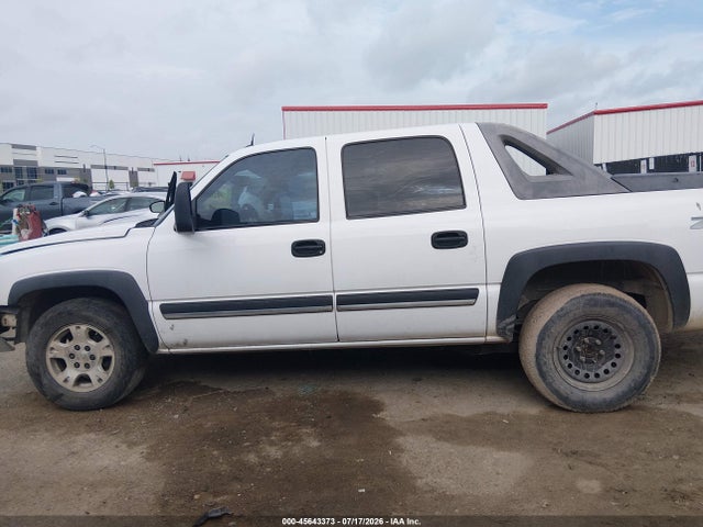 Продаж на аукціоні авто 2004 Chevrolet Avalanche 1500, vin: 3GNEK12T94G334713, номер лоту: 45643373