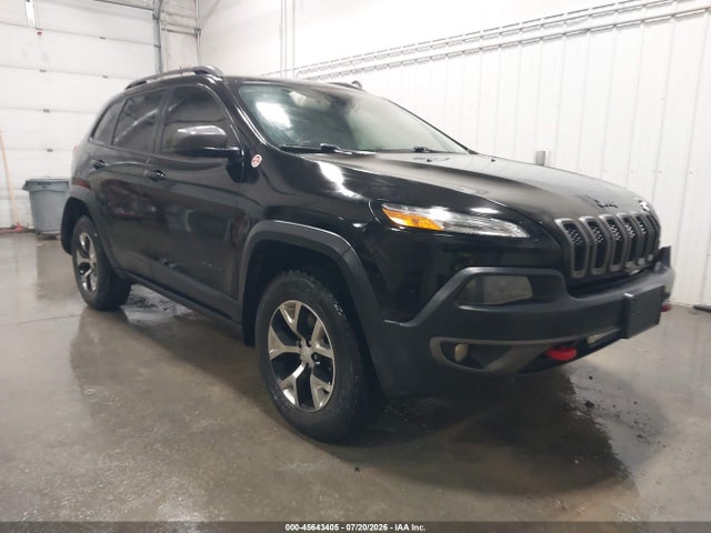 Jeep Cherokee Trailhawk 4x4 2017 1C4PJMBS4HW622448 main image