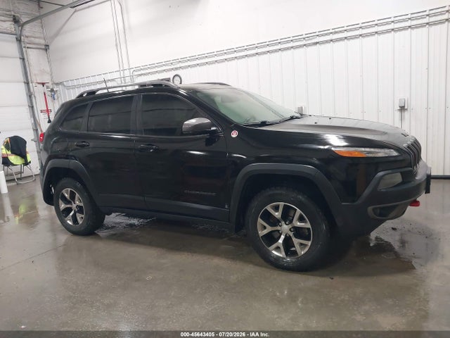 1C4PJMBS4HW622448 Jeep Cherokee Trailhawk 4x4