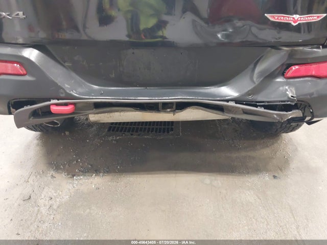 1C4PJMBS4HW622448 Jeep Cherokee Trailhawk 4x4