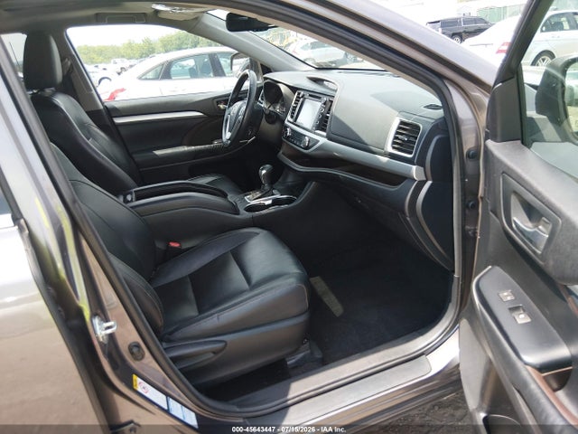 5TDJKRFHXFS190167 Toyota Highlander Xle V6