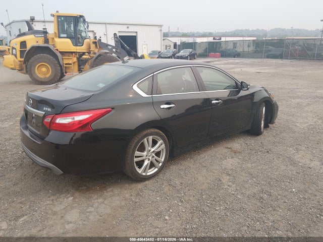 1N4BL3AP6HC125422 Nissan Altima 3.5 Sl/3.5 Sr