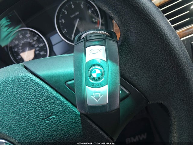 45643464 :رقم المزاد ، WBAPH73569E128165 vin ، 2009 Bmw 328i مزاد بيع