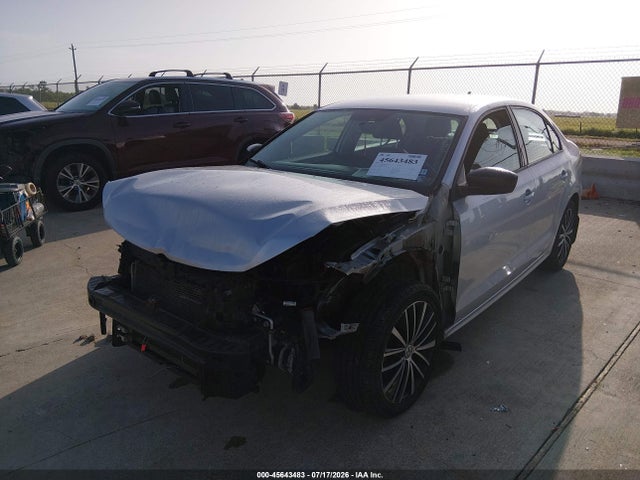Auction sale of the 2015 Volkswagen Jetta 1.8t Se, vin: 3VWD17AJ6FM240333, lot number: 45643483