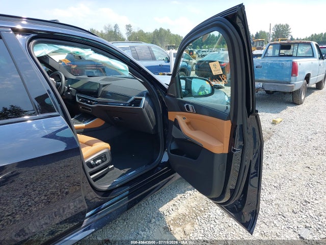 5UX33EU0XT9252347 BMW X5 M60i