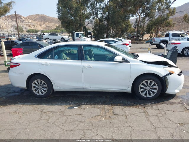 Toyota CAMRY LE 2015 4T4BF1FK9FR508251 Image 13