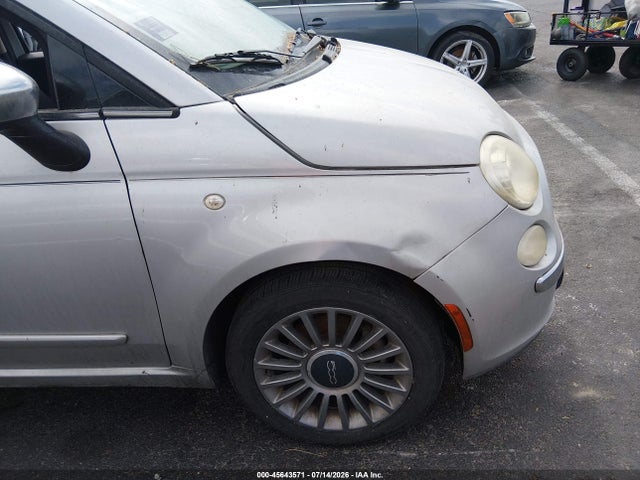 45643571 :رقم المزاد ، 3C3CFFER9CT109249 vin ، 2012 Fiat 500c Lounge مزاد بيع