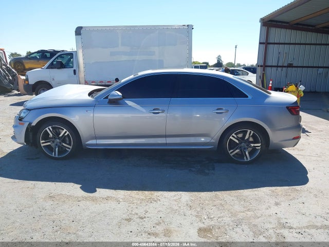 Audi A4 2.0t Premium/2.0t Tech Premium 2018 WAUENAF48JA073701 Image 14