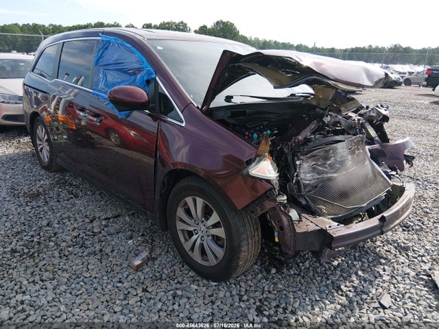 45643626 :رقم المزاد ، 5FNRL5H65FB015172 vin ، 2015 Honda Odyssey Ex-l مزاد بيع