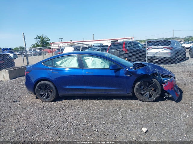 Продажа на аукционе авто 2024 Tesla Model 3, vin: 5YJ3E1EA8RF848406, номер лота: 45643646
