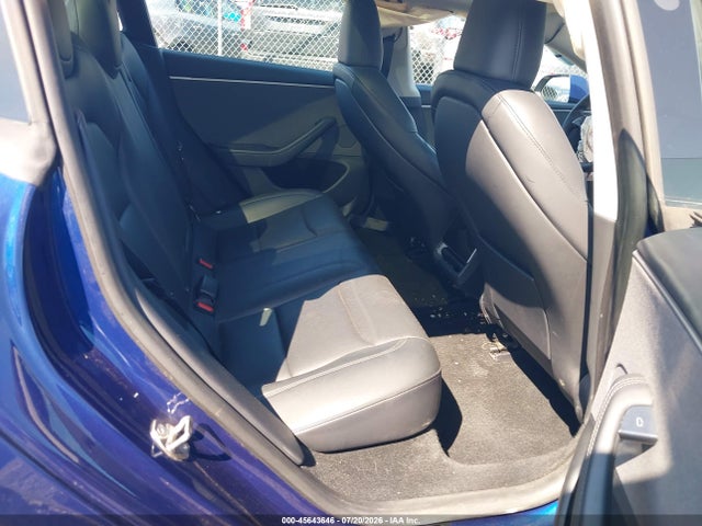 Продажа на аукционе авто 2024 Tesla Model 3, vin: 5YJ3E1EA8RF848406, номер лота: 45643646