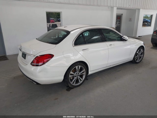 2019 Mercedes-benz C 300 მანქანა იყიდება აუქციონზე, vin: 55SWF8DB2KU289310, აუქციონის ნომერი: 45643650