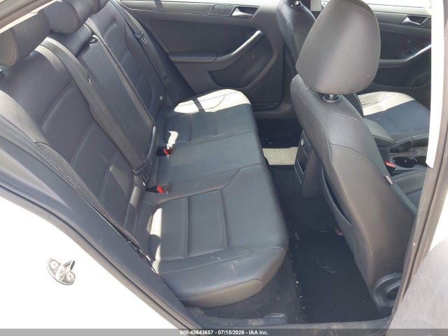 45643657 :رقم المزاد ، 3VWDP7AJ5CM324900 vin ، 2012 Volkswagen Jetta 2.5l Se مزاد بيع