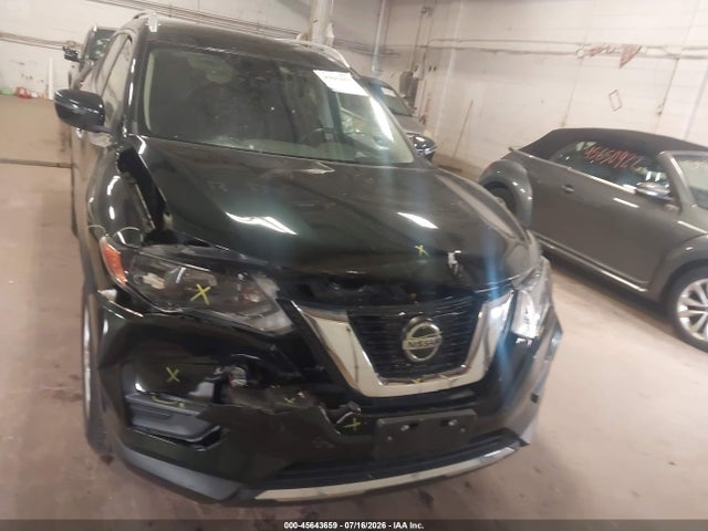 45643659 :رقم المزاد ، 5N1AT2MV9LC717797 vin ، 2020 Nissan Rogue Sv Intelligent Awd مزاد بيع