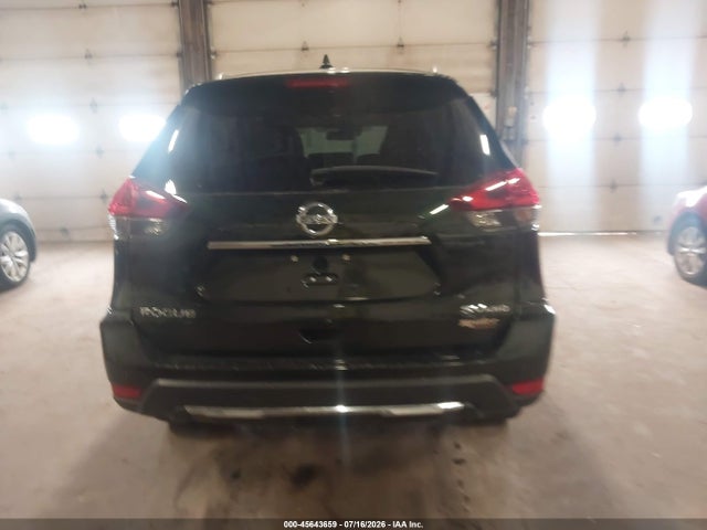 45643659 :رقم المزاد ، 5N1AT2MV9LC717797 vin ، 2020 Nissan Rogue Sv Intelligent Awd مزاد بيع