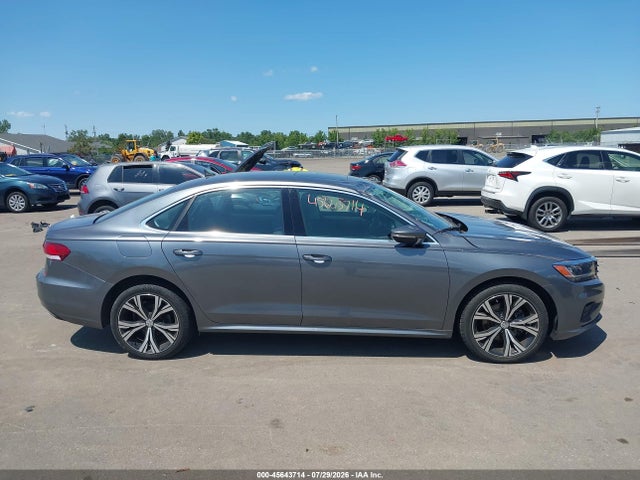 Продаж на аукціоні авто 2022 Volkswagen Passat 2.0t Se, vin: 1VWSA7A31NC003354, номер лоту: 45643714