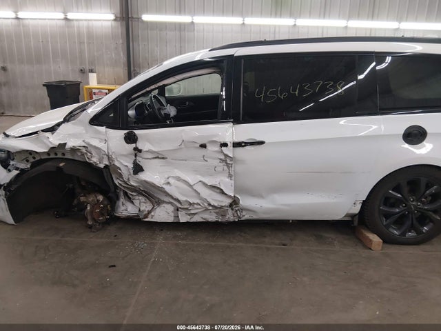 Aukcja sprzedaży 2018 Chrysler Pacifica Limited, vin: 2C4RC1GGXJR183177, numer aukcji: 45643738
