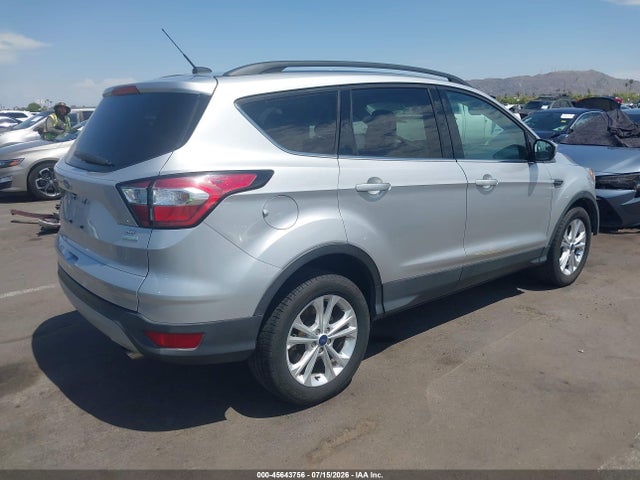 Ford ESCAPE SE 2018 1FMCU0G95JUC64942 Image 4