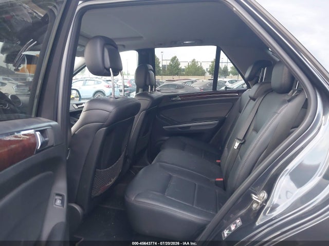 45643774 :رقم المزاد ، 4JGBB7CB7AA589189 vin ، 2010 Mercedes-benz Ml 550 4matic مزاد بيع