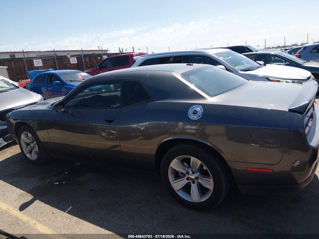 Продажа на аукционе авто 2023 Dodge Challenger Sxt, vin: 2C3CDZAG2PH573977, номер лота: 45643793