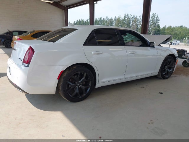 Chrysler 300 S 2022 2C3CCABG0NH167566 Image 4