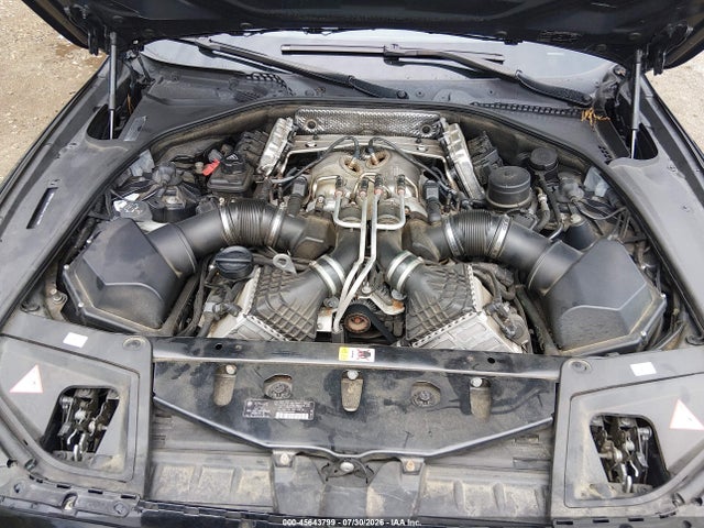 2013 Bmw M5 მანქანა იყიდება აუქციონზე, vin: WBSFV9C53DC773274, აუქციონის ნომერი: 45643799