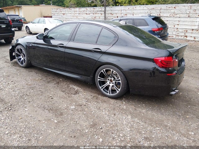 2013 Bmw M5 მანქანა იყიდება აუქციონზე, vin: WBSFV9C53DC773274, აუქციონის ნომერი: 45643799