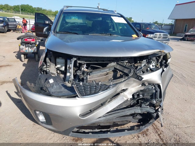 45643810 :رقم المزاد ، 5XYKT3A67EG447947 vin ، 2014 Kia Sorento Lx مزاد بيع