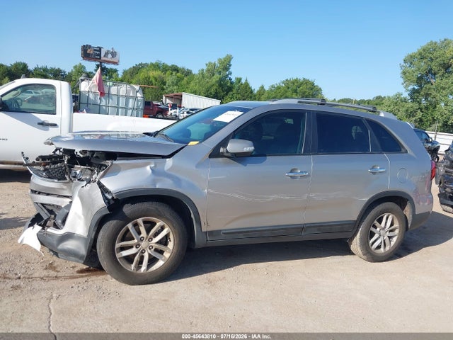45643810 :رقم المزاد ، 5XYKT3A67EG447947 vin ، 2014 Kia Sorento Lx مزاد بيع