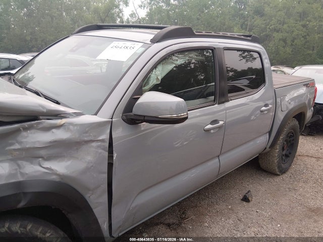 Продаж на аукціоні авто 2019 Toyota Tacoma Trd Off Road, vin: 3TMCZ5AN2KM218032, номер лоту: 45643835