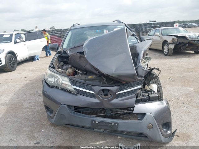 45643840 :رقم المزاد ، JTMZFREV7FJ032087 vin ، 2015 Toyota Rav4 Le مزاد بيع