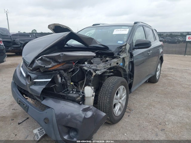 45643840 :رقم المزاد ، JTMZFREV7FJ032087 vin ، 2015 Toyota Rav4 Le مزاد بيع