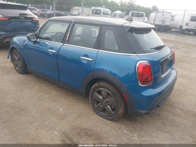 Продажа на аукционе авто 2023 Mini Hardtop Cooper, vin: WMW33DK00P2T28121, номер лота: 45643846