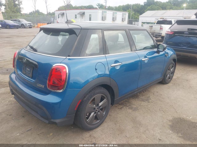 Продажа на аукционе авто 2023 Mini Hardtop Cooper, vin: WMW33DK00P2T28121, номер лота: 45643846