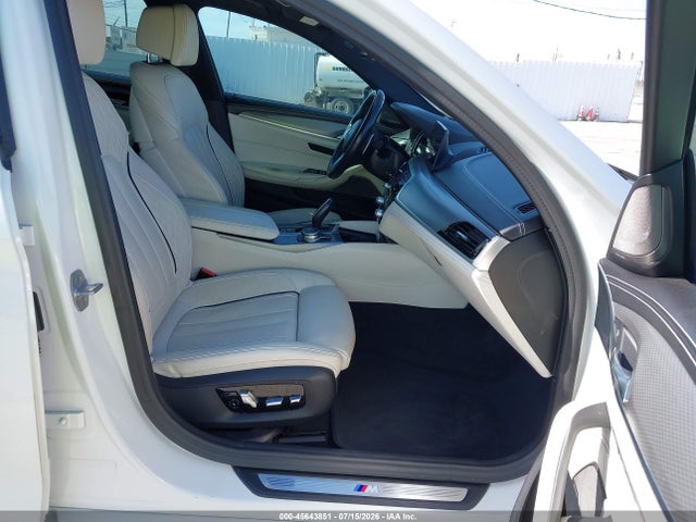 WBAJA9C54KB391932 BMW 530e Iperformance