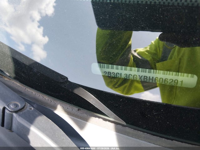 45643868 :رقم المزاد ، 2B3CL3CGXBH606291 vin ، 2011 Dodge Charger مزاد بيع