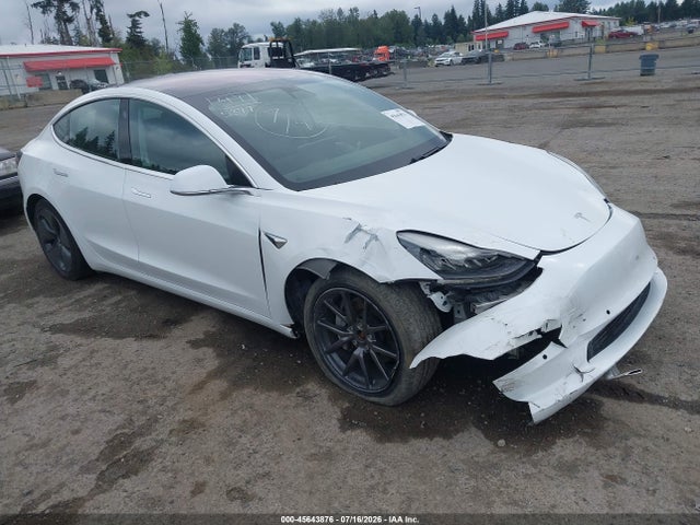 Auction sale of the 2018 Tesla Model 3 Long Range/performance, vin: 5YJ3E1EB6JF085377, lot number: 45643876