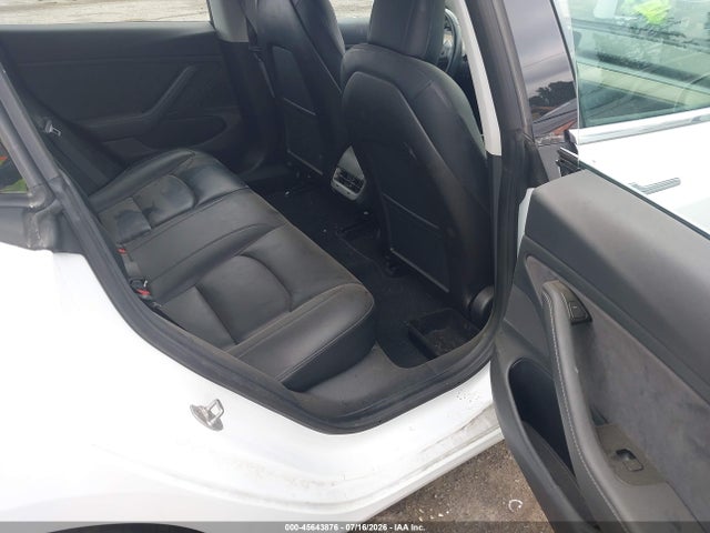 Tesla Model 3 Long Range/performance 2018 5YJ3E1EB6JF085377 Image 8