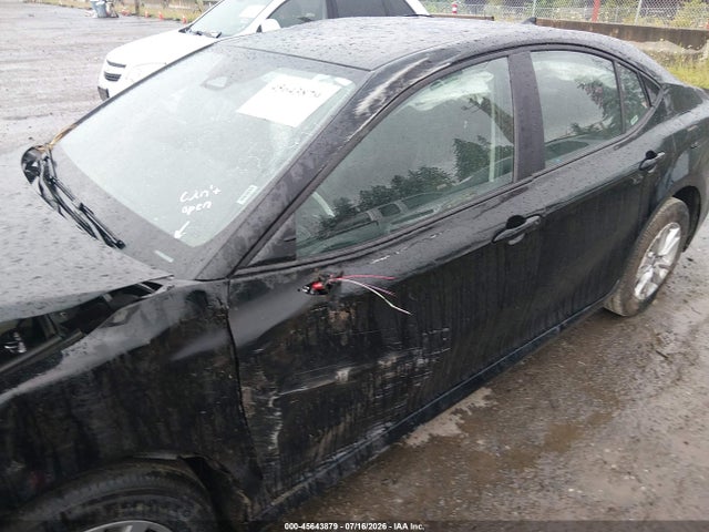 Toyota CAMRY LE 2026 4T1DAACK6TU728898 Image 13