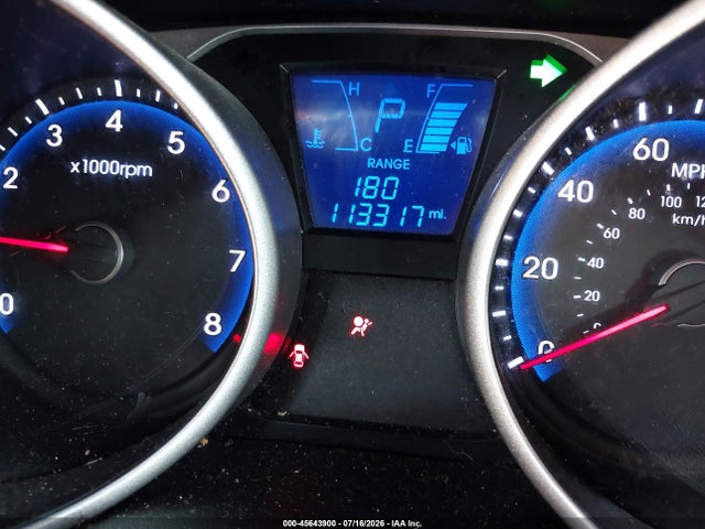 45643900 :رقم المزاد ، KM8JT3AF2FU024121 vin ، 2015 Hyundai Tucson Gls مزاد بيع