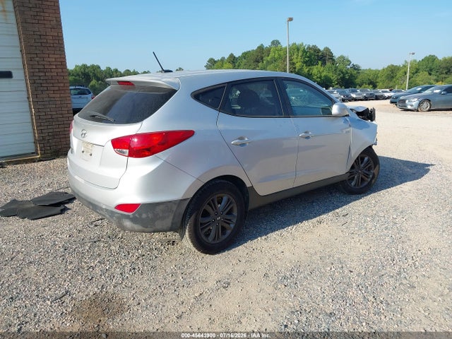 45643900 :رقم المزاد ، KM8JT3AF2FU024121 vin ، 2015 Hyundai Tucson Gls مزاد بيع
