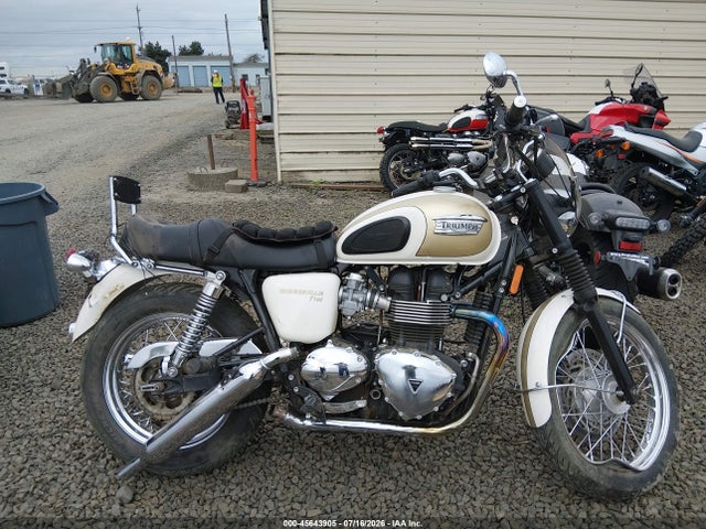 SMT910K17GT728886 Triumph Motorcycle Bonneville T100